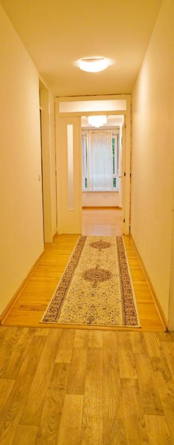 City Center Grand Apartment - Three-Bedroom, Free Parking Sarajevo Exterior photo