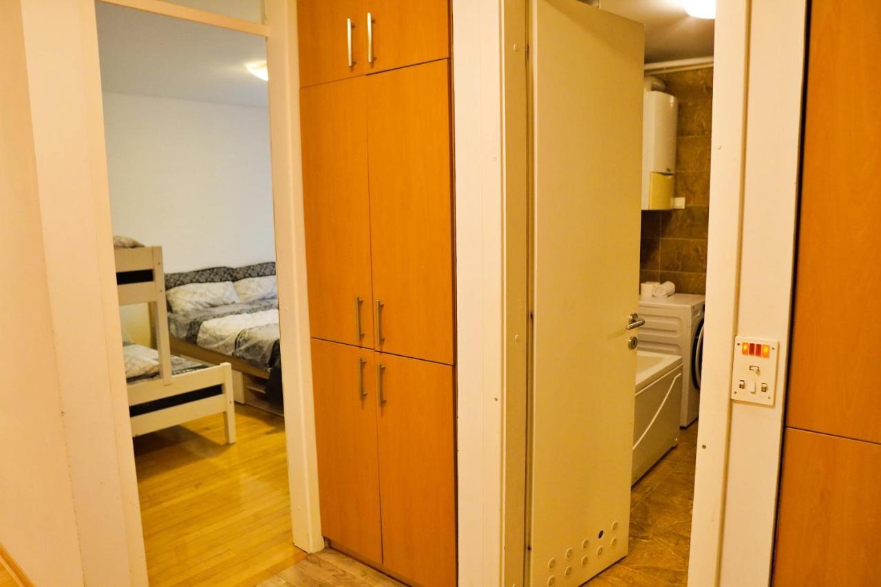 City Center Grand Apartment - Three-Bedroom, Free Parking Sarajevo Exterior photo